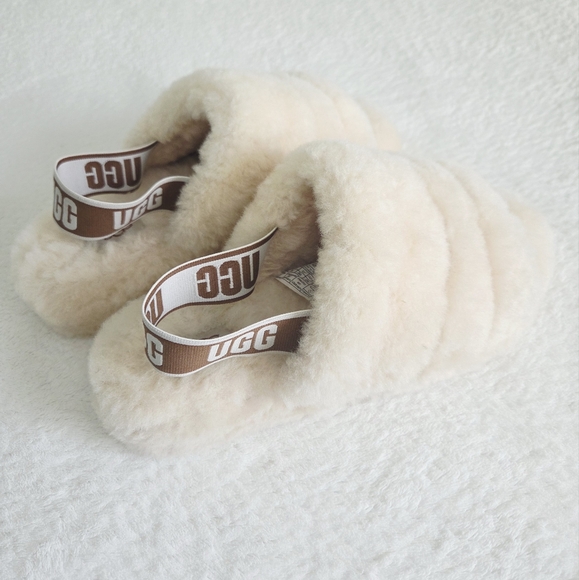 UGG Fluffy Yeah Cream Slippers - Picture 3 of 10